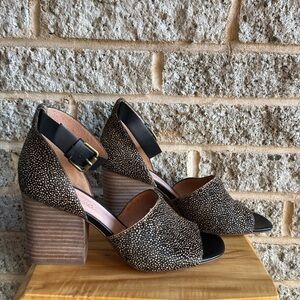 Barely worn Madewell Alena Spotted Calf Hair Heeled Leather Sandals size 7
